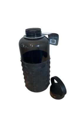 FormFit Tone 33.8oz 1 Liter Black Plastic Water Bottle BPA Free Leak Proof